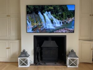 LG Gallery Art screen